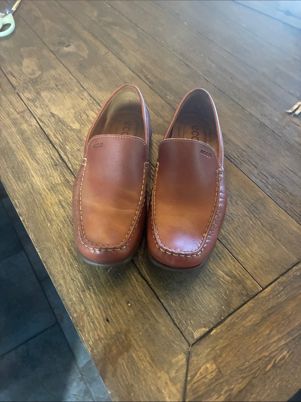 Ecco Men's Chestnut Brown Leather Slip-On Loafers (like new)